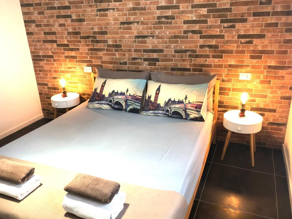 Апартаменти Blaxej, Nel Cuore Di Verona, Moderno Ed Elegante, 4 Posti Letto, Wi-Fi, Self Check In Екстер'єр фото