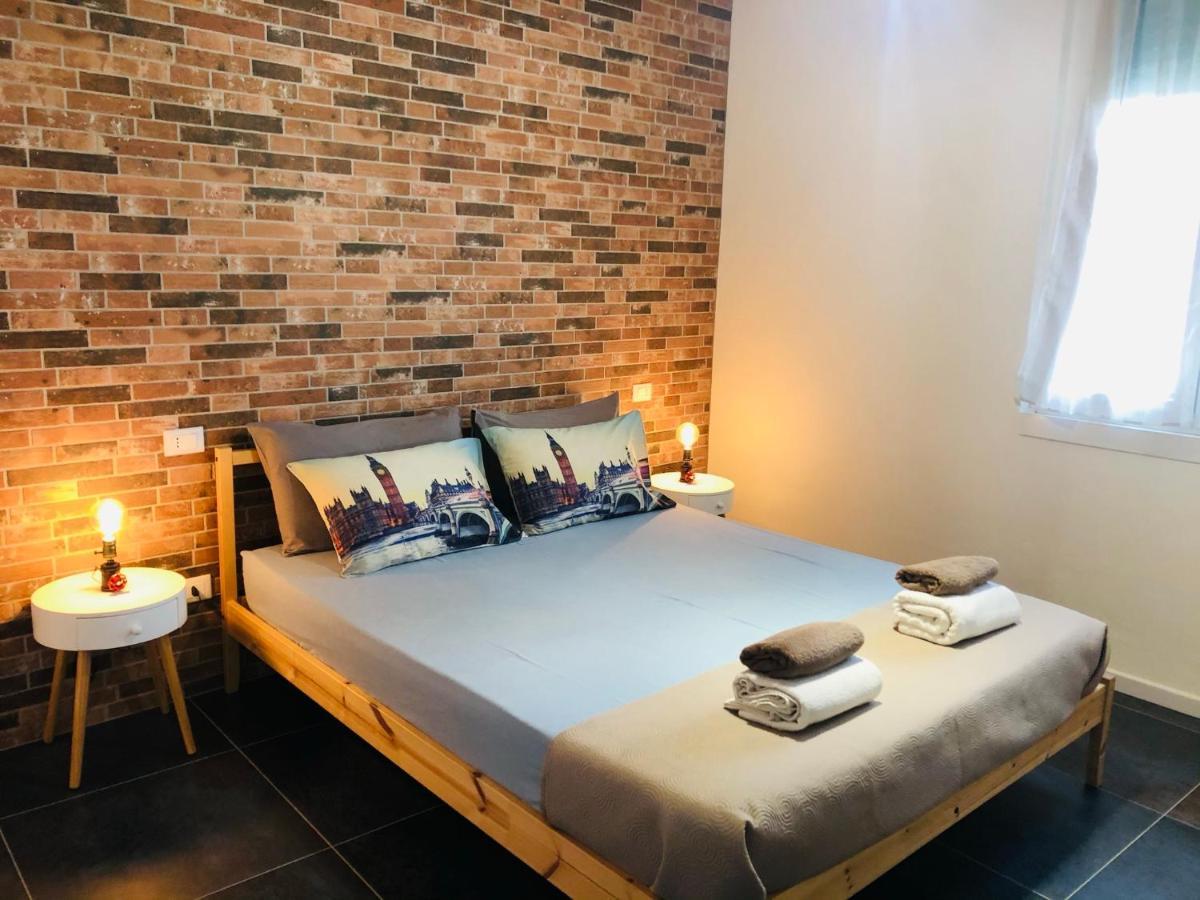 Апартаменти Blaxej, Nel Cuore Di Verona, Moderno Ed Elegante, 4 Posti Letto, Wi-Fi, Self Check In Екстер'єр фото