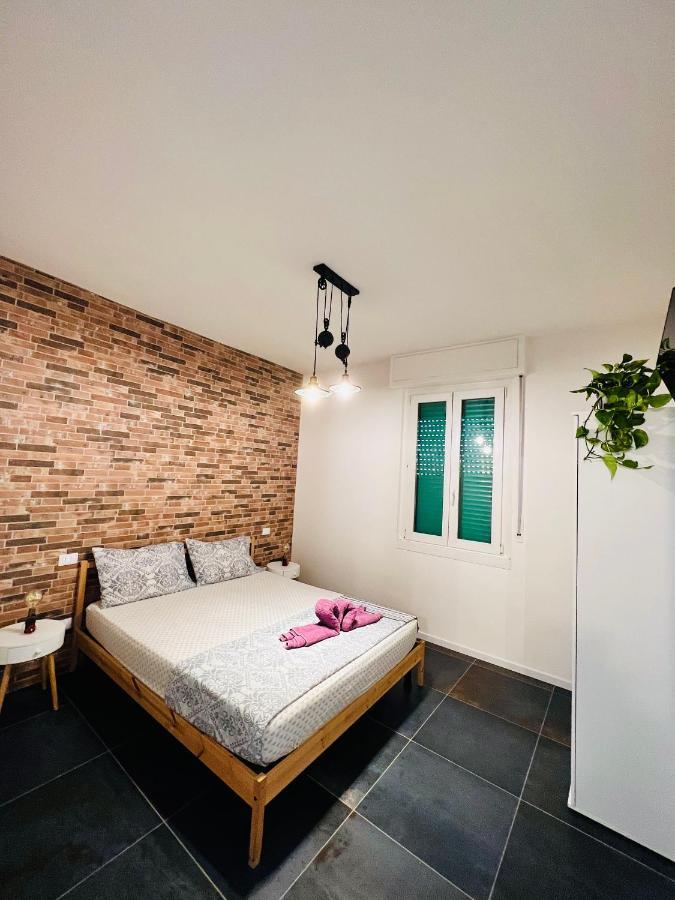 Апартаменти Blaxej, Nel Cuore Di Verona, Moderno Ed Elegante, 4 Posti Letto, Wi-Fi, Self Check In Екстер'єр фото