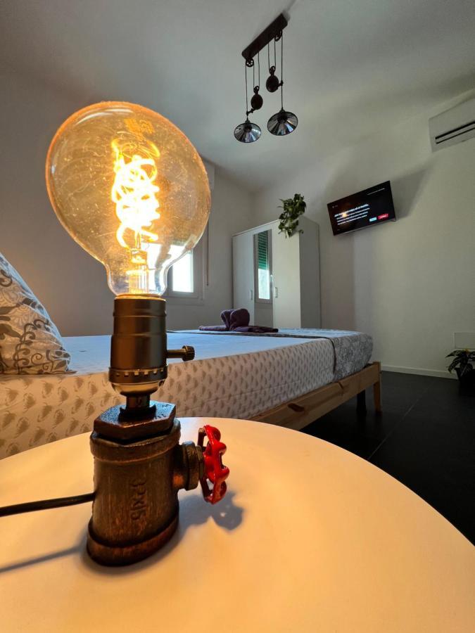 Апартаменти Blaxej, Nel Cuore Di Verona, Moderno Ed Elegante, 4 Posti Letto, Wi-Fi, Self Check In Екстер'єр фото
